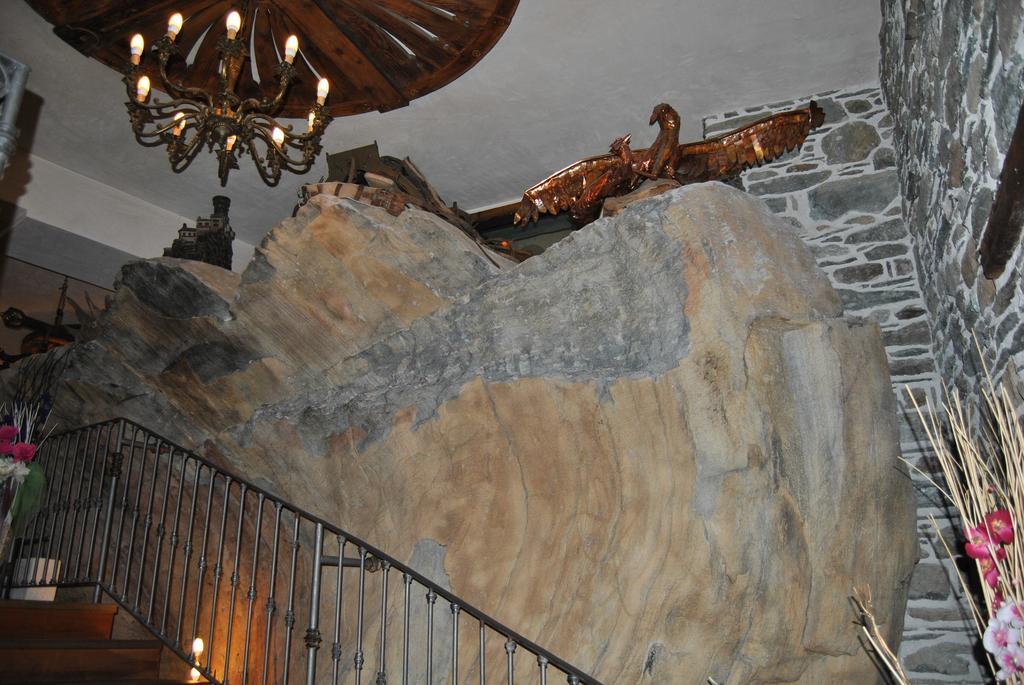 Casa Vacanza La Rocca Chiesa in Valmalenco Luaran gambar