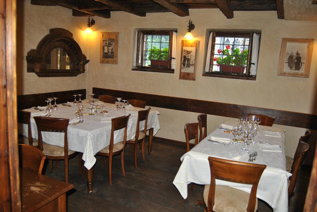Casa Vacanza La Rocca Chiesa in Valmalenco Luaran gambar