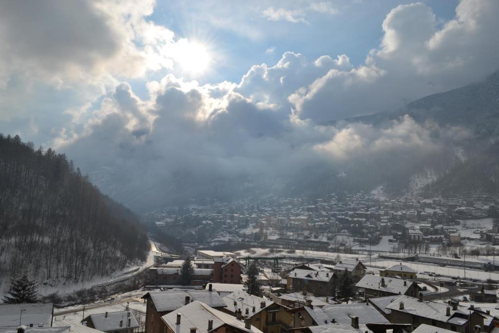 Casa Vacanza La Rocca Chiesa in Valmalenco Bilik gambar